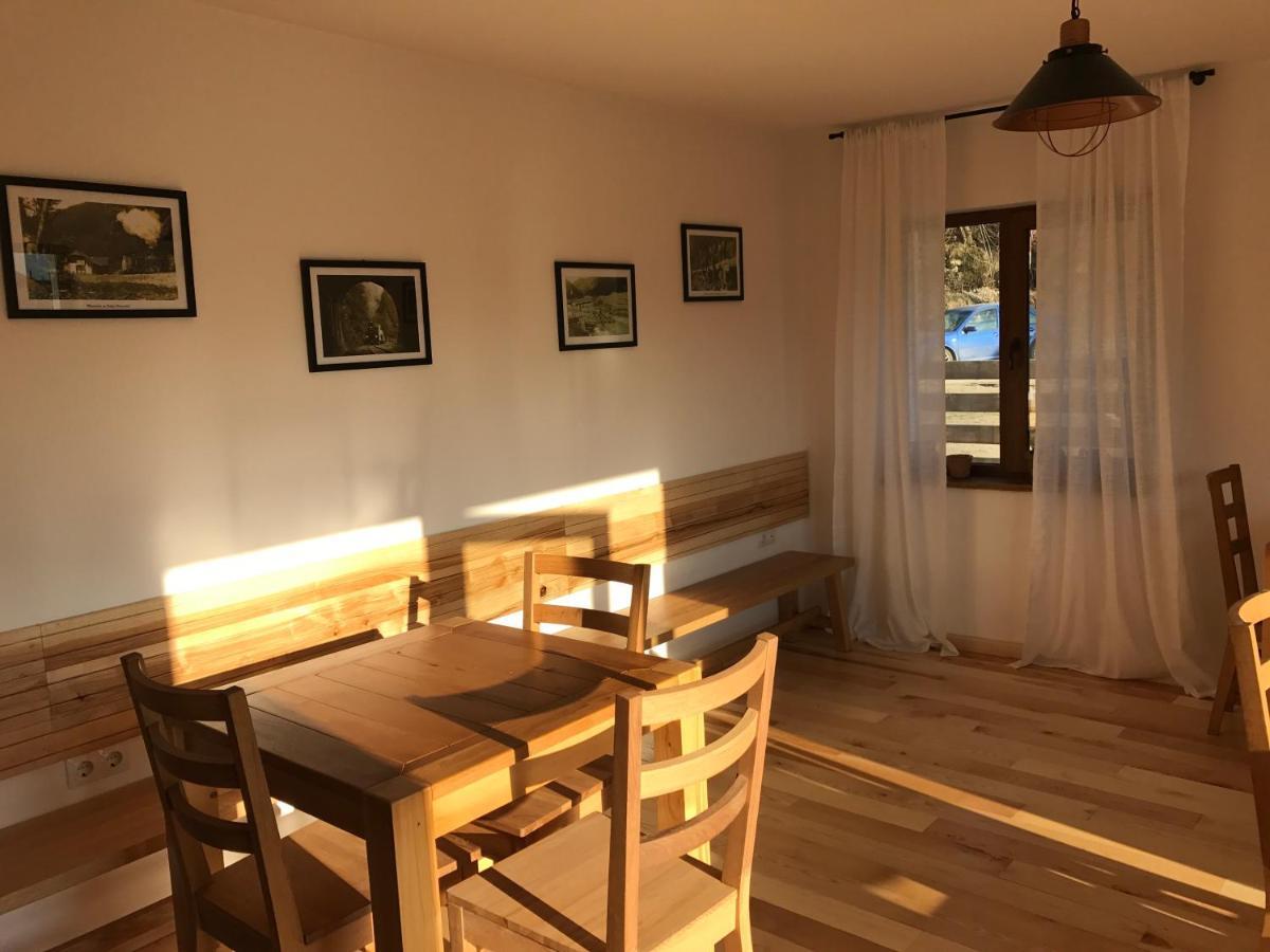 Anahouse Hotel Viseu de Sus Luaran gambar